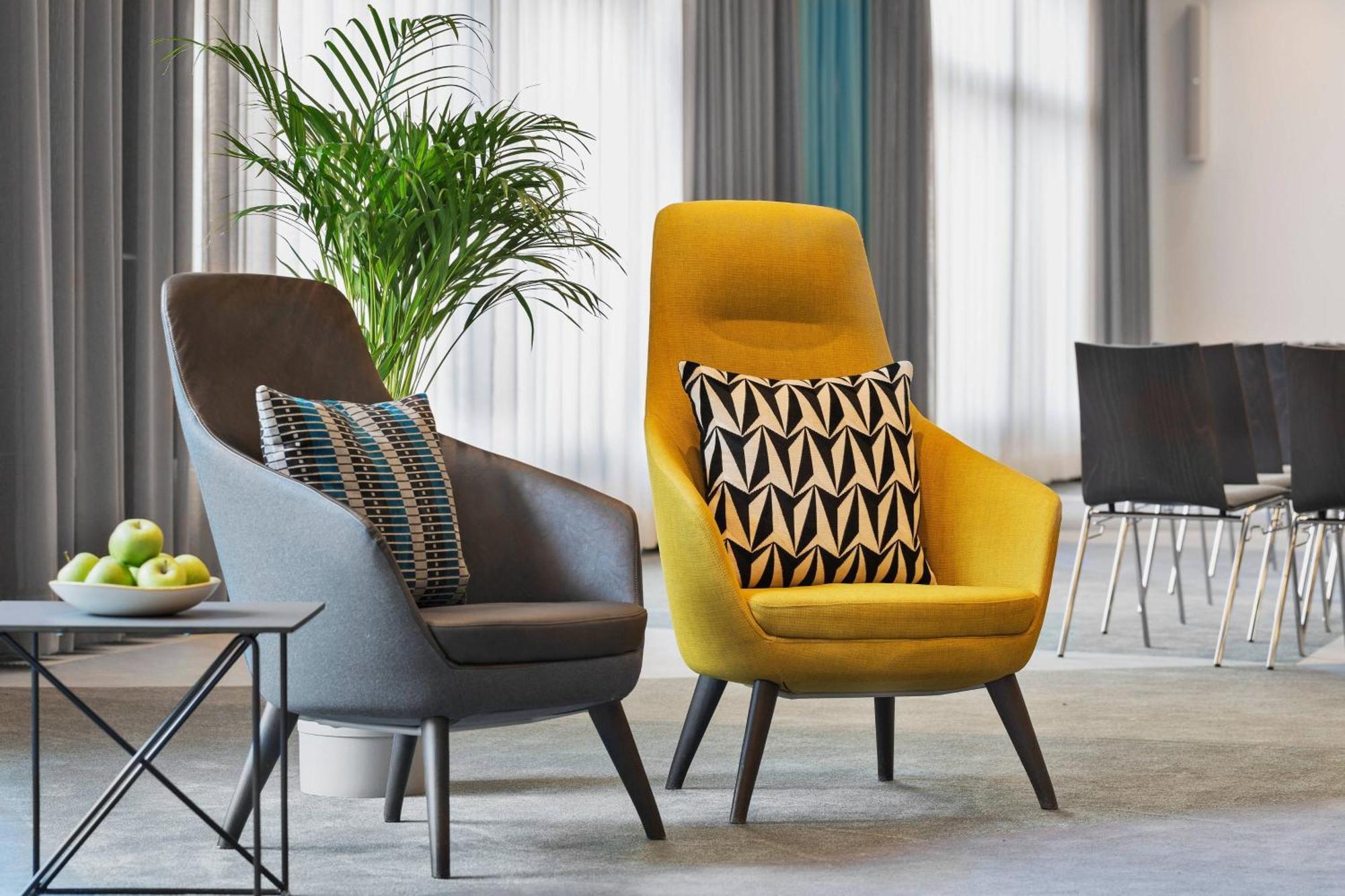 Courtyard By Marriott Zurich North Hotel Ngoại thất bức ảnh